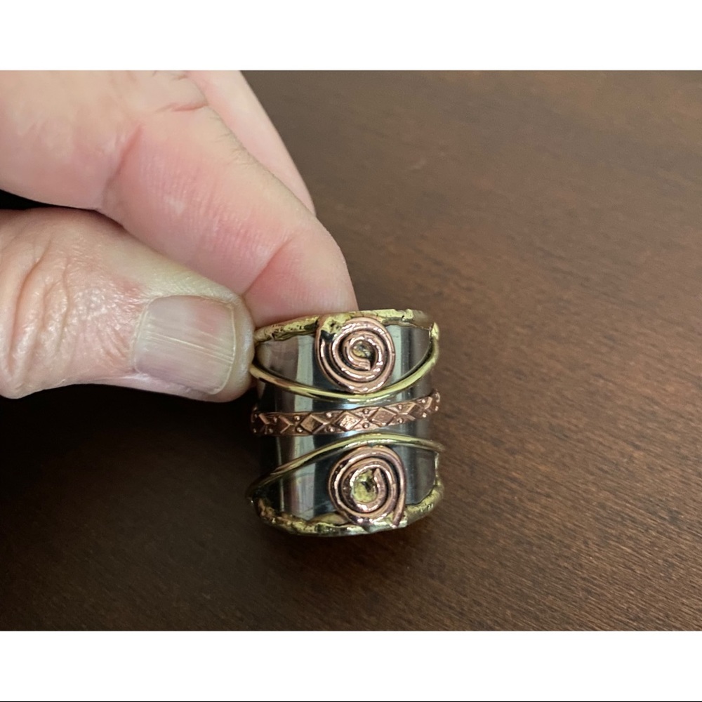 Nwot. Mixed Metal Adjustable Ring. - image 5